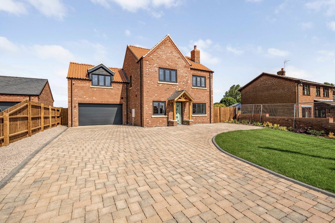executive detached homes available for sale at Brunswick Fields, Long Sutton